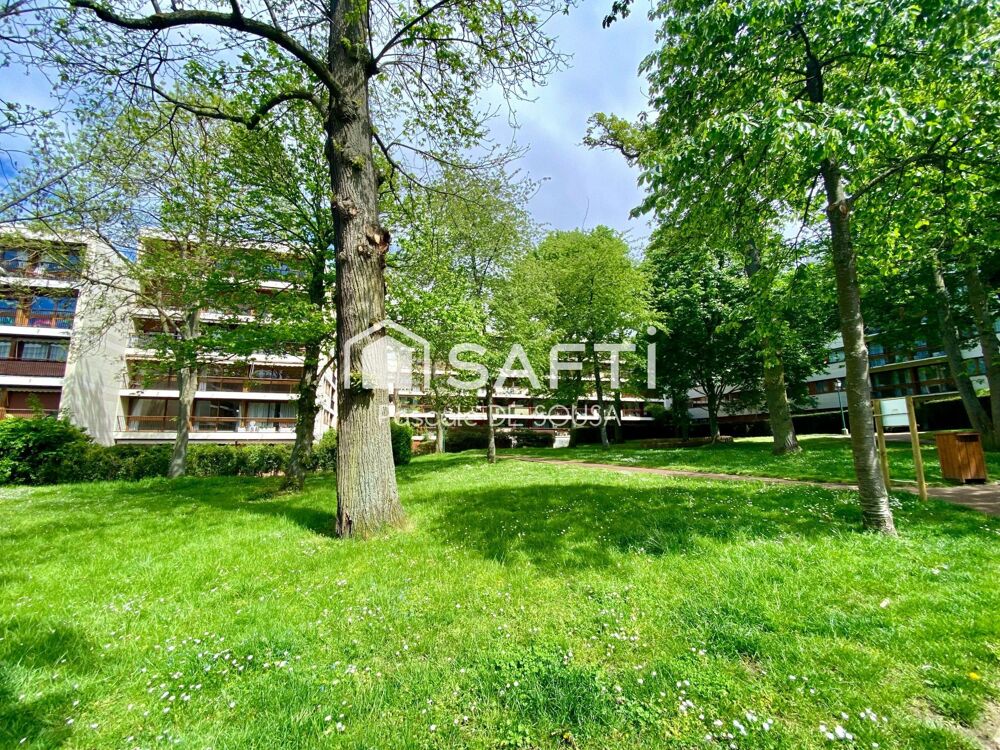 Vente Appartement 3 pièces en très bon état, au calme dans résidence recherchée La celle-saint-cloud