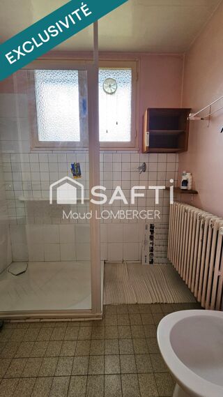  Maison  vendre 9 pices 205 m