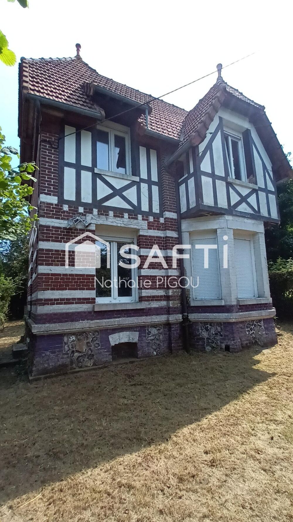 Maison de caractère avec jardin proche mer  À restaurer entièrement