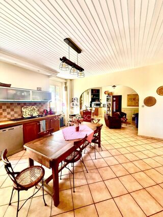  Maison � vendre 7 pi�ces 231 m�