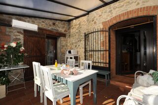  Maison � vendre 10 pi�ces 205 m�