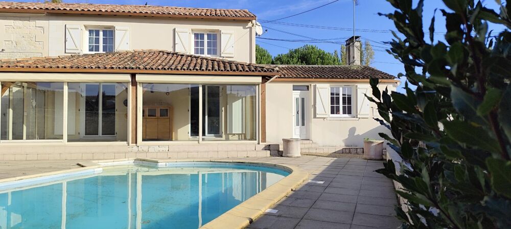 Maison chaleureuse avec piscine en campagne