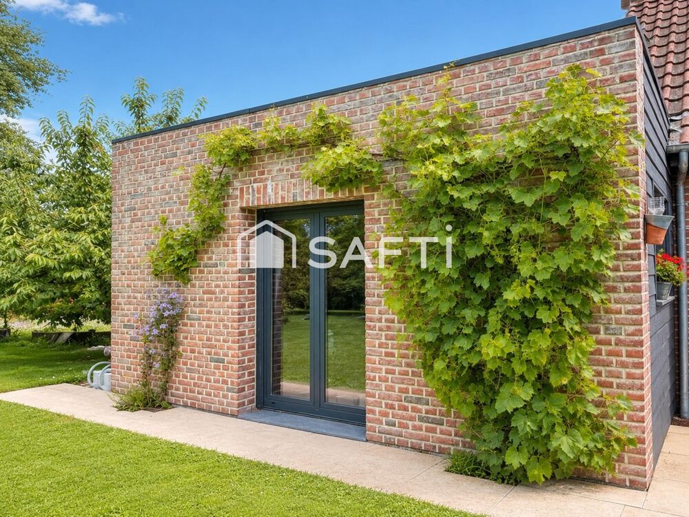 Très jolie maison individuelle et hangar, au calme