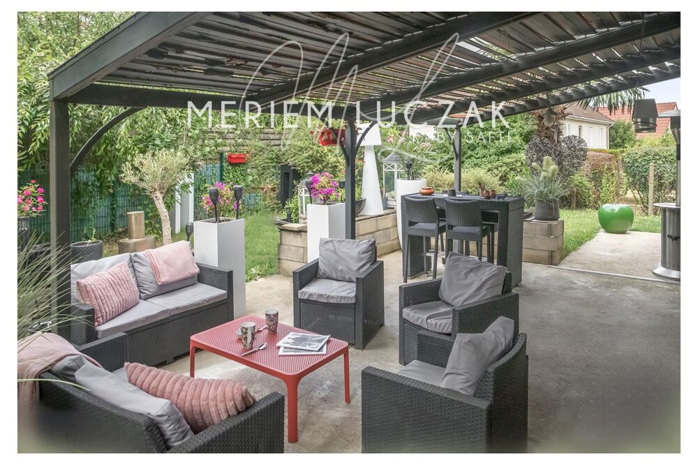 Vente Maison Maison familiale 193 m2 – 5 chambres – jardin sans vis-à-vis –  confort assuré Orgeval