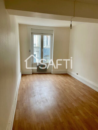  Immeuble à vendre 180 m²