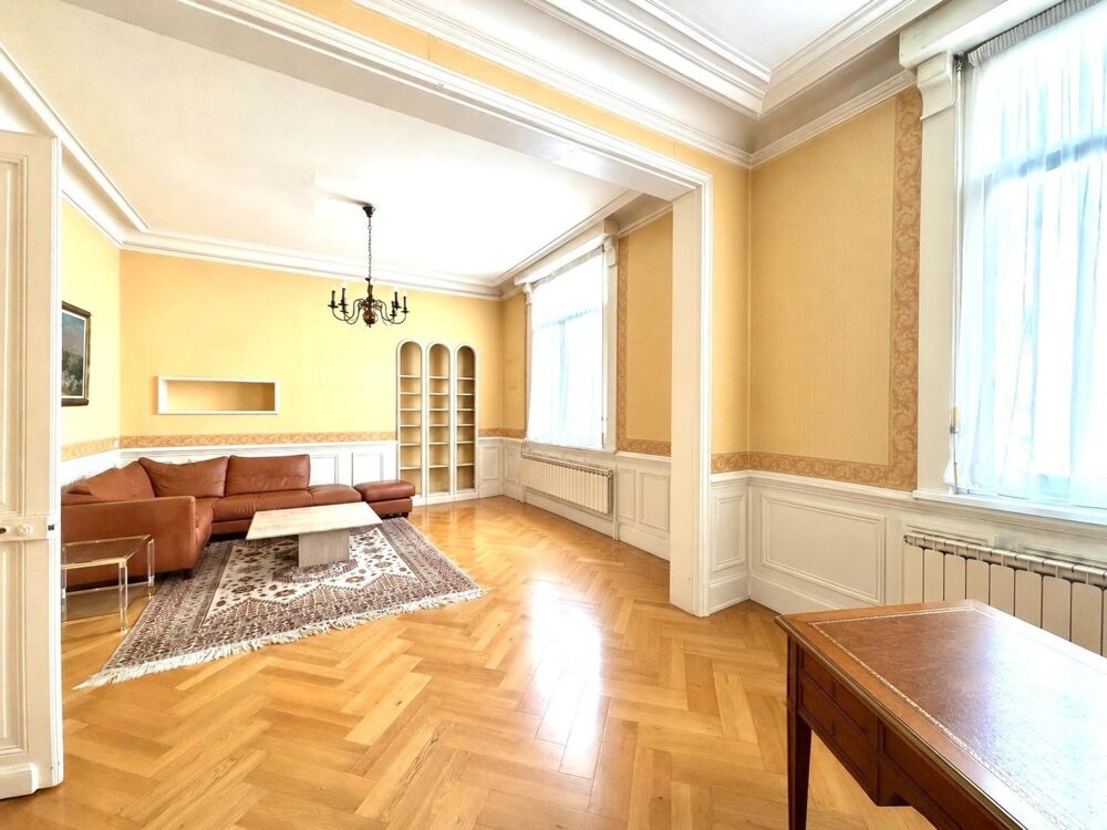 Vente Maison Maison familiale de 300m², 5 ch, jardin et garage Arras