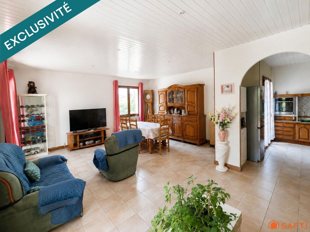 Maison T4 plain-pied, jardin, piscine, garage