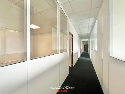   BUREAU A LOUER 20m - FAULQUEMONT 