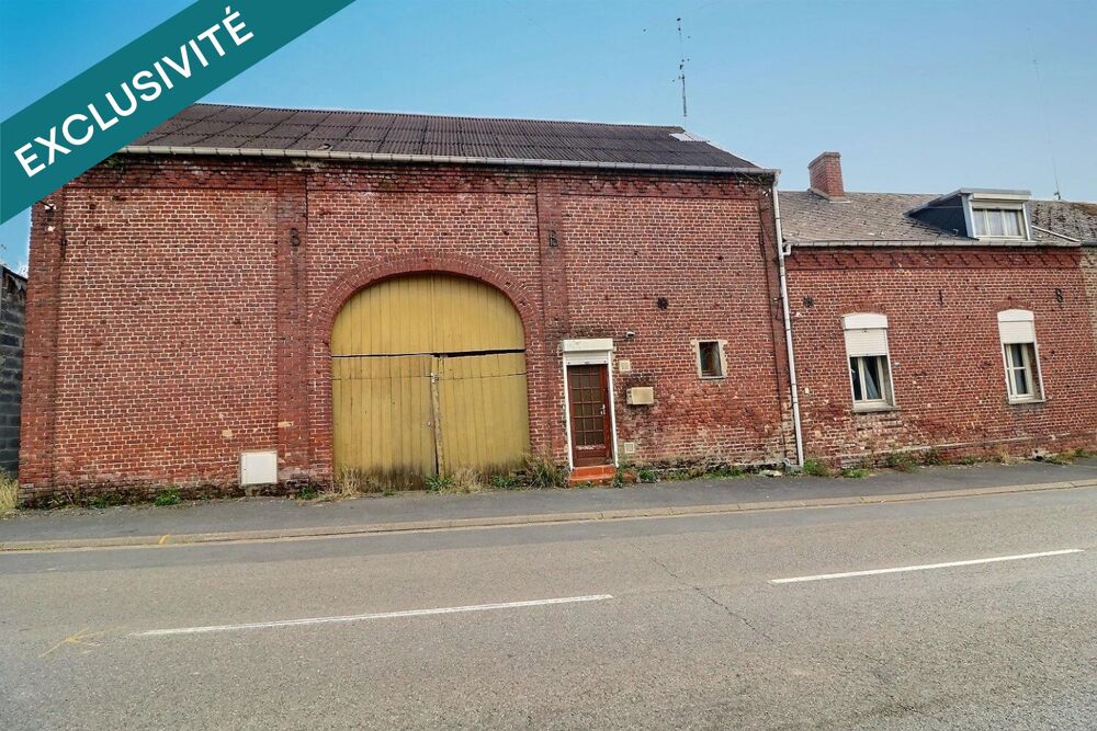 Maison avec potentiel de 150m2 hab. env. , grange de 50 m2, terrain 831 m2, le tout à rénover pour un beau projet personnalisé !