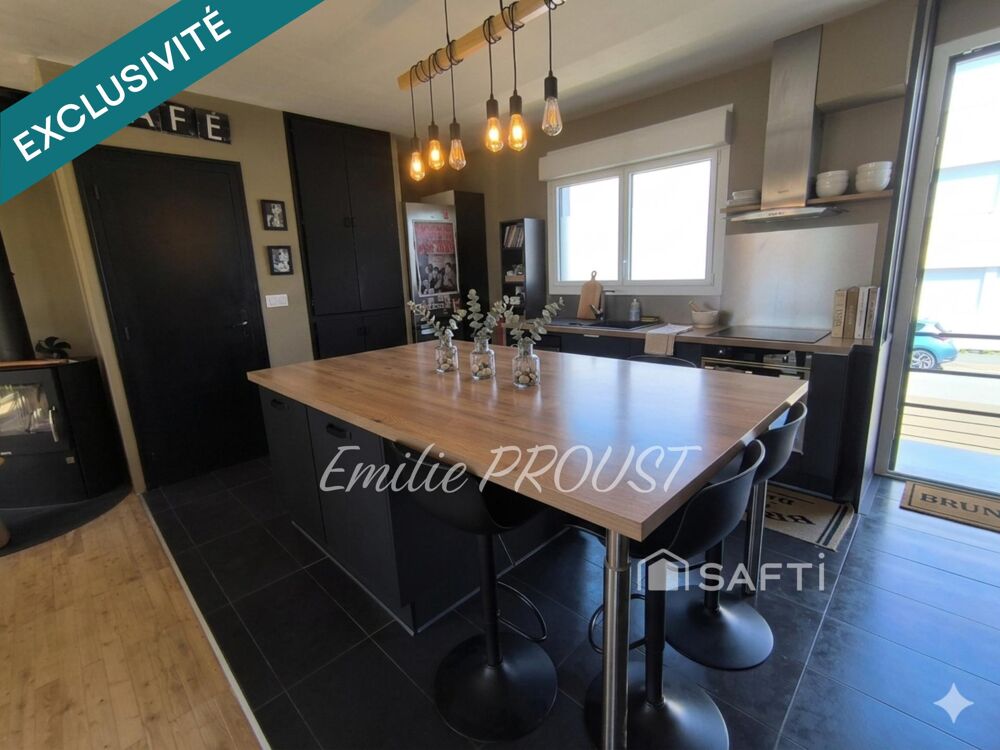 Vente Maison Maison rénovée avec piscine et climatisation Niort