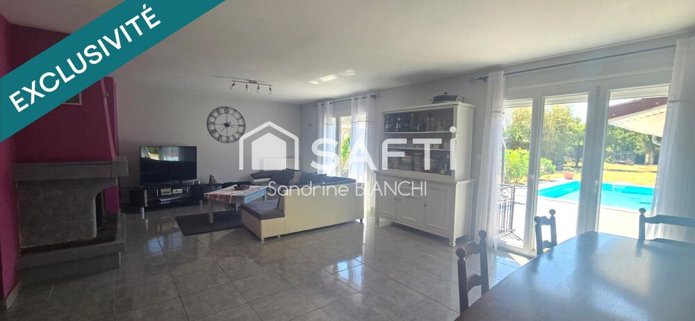 Plain pied sur 1356m² de terrain avec piscine
