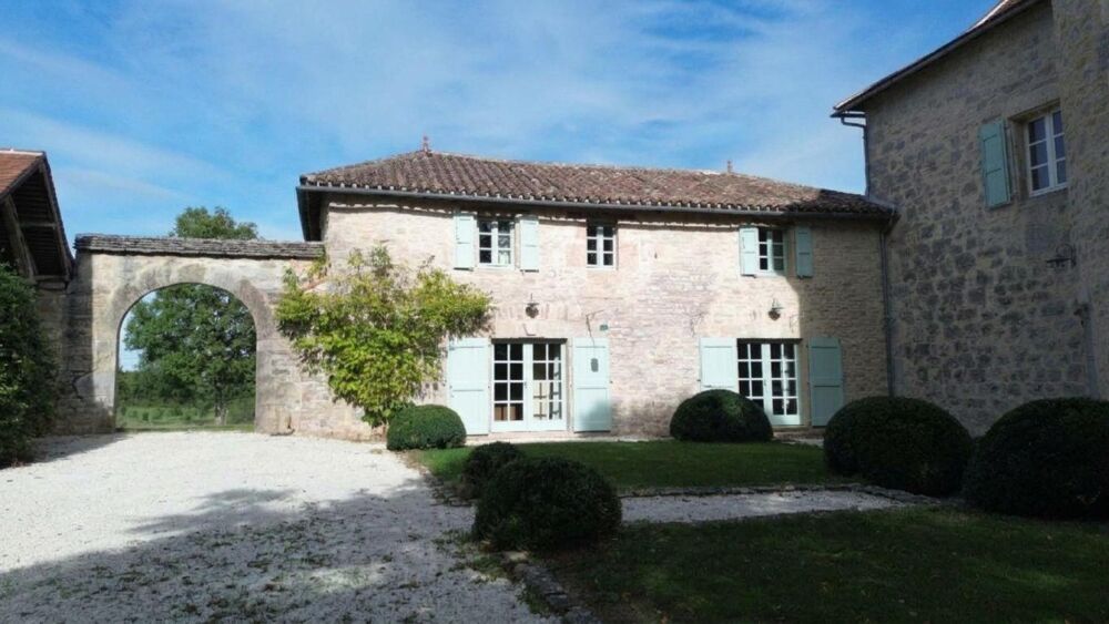 à vendre  Propriété/château Limogne-en-Quercy (46260)