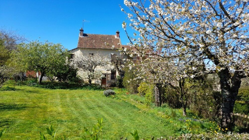 Maison 4 pièces 70 m² · à Saint-Dizier-Leyrenne · 70 m² · 57 000 €