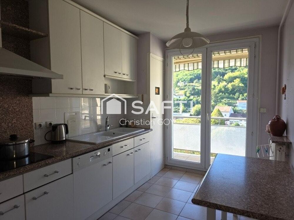 Vente Appartement APPARTEMENT 90 M²  VUE PANANORAMIQUE - TYPE 5 - 3 CHAMBRES - Bourgoin-jallieu