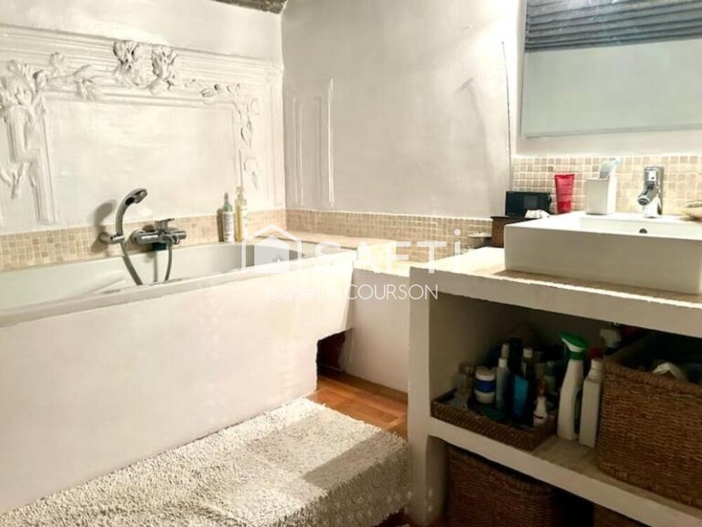 Vente Appartement Appartement 2 pièces type loft à 2 pas de la Rotonde Aix-en-provence