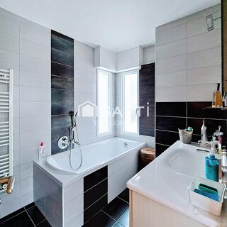  Maison � vendre 8 pi�ces 172 m�