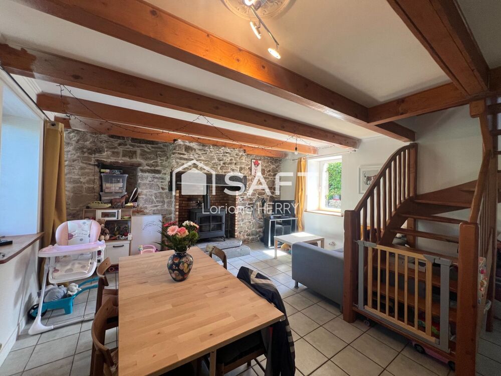 Vente Maison Maison de caractère avec dépendances et fort potentiel d'aménagement Lanneuffret