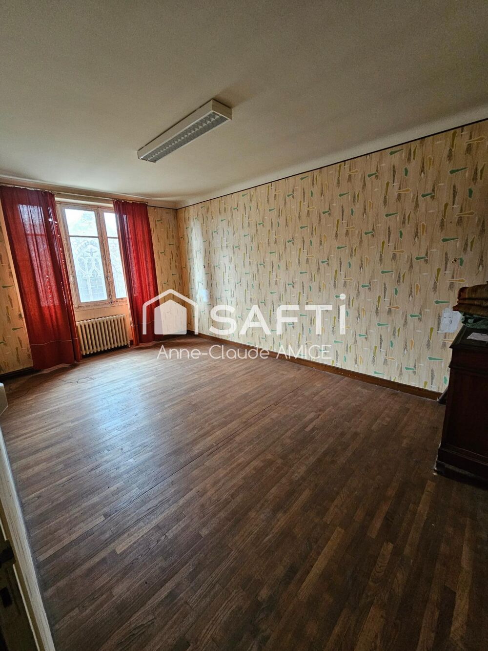 Maison en pierre au coeur de Lanrelas 167 m²