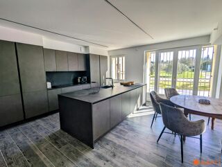  Maison � vendre 15 + pi�ces 627 m�