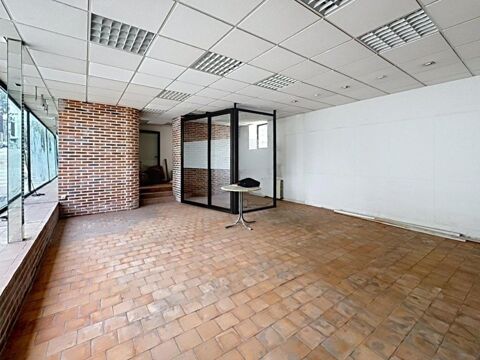 Local commercial 120m2 700 72300 Sable-sur-sarthe