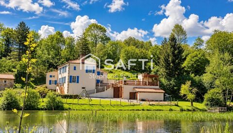   SIGOURNAIS – Propriété de charme de 150 m² en bord de rivière avec dépendances Maison - 8 pièce(s) - 150 m²