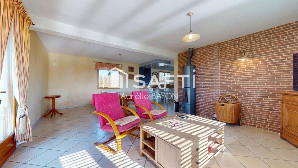 Maison familiale 123 m²  Terrain 1 454 m²