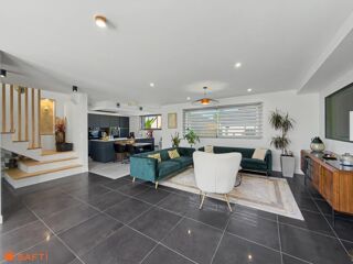  Maison � vendre 5 pi�ces 170 m�