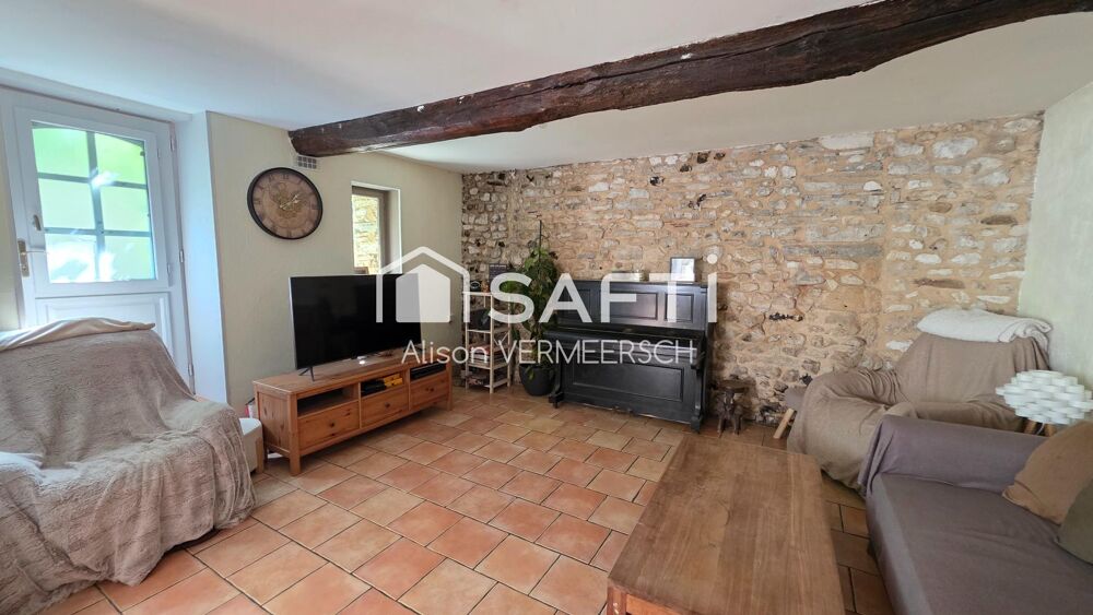 Vente Maison Beaux volumes - 7 pièces - 4chambres - jardin Bennecourt