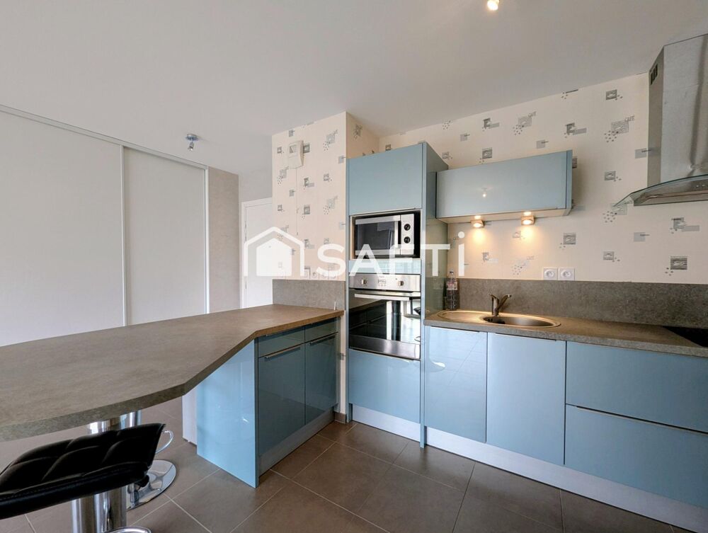 Vente Appartement NOUVEAUTE, appartement situé au centre ville de Saint-Raphaël dans une Résidence sécurisée avec ascenseur, parking privatif Saint-raphael