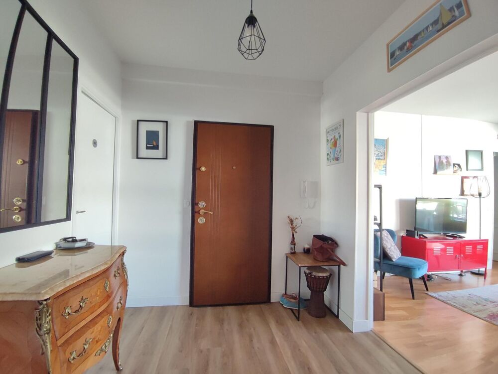 Vente Appartement PESSAC -  Appartement 4 pièces, 87 m2 avec une grande terrasse, proximité du tramway B Pessac