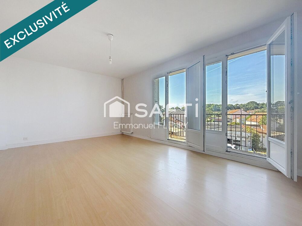 Joli T2 de 49 m2 avec parking privé  Quartier Bourgeonnière / Facultés
