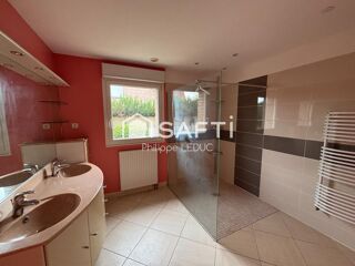  Maison � vendre 9 pi�ces 199 m�