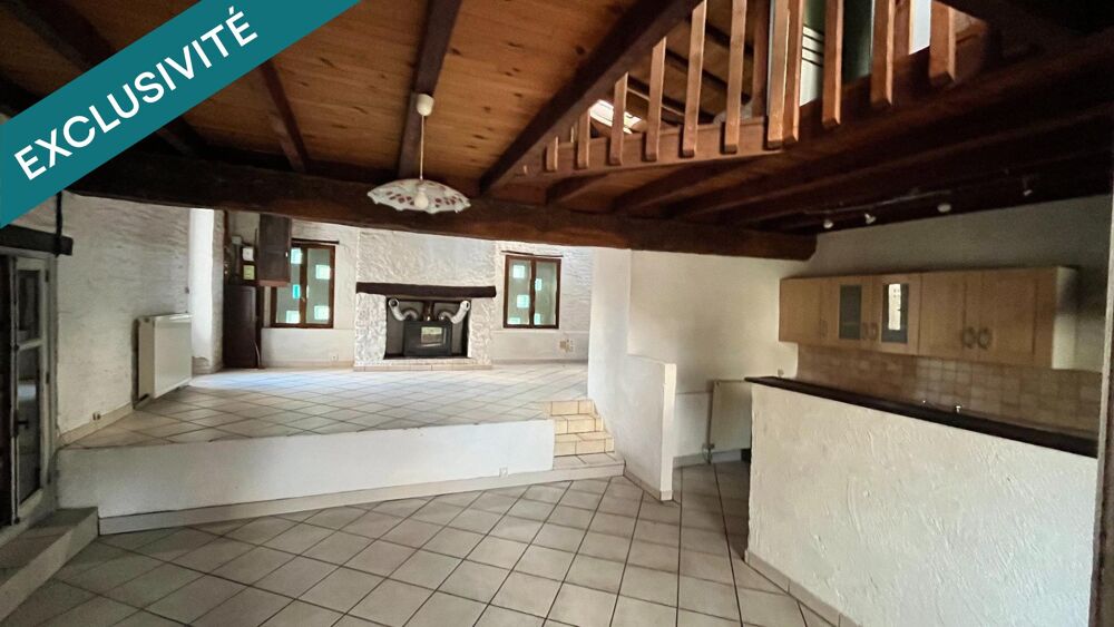 Vente Maison Charmante maison en pierre avec jardin, terrasse, garage et dépendance Saint-ciers-sur-bonnieure