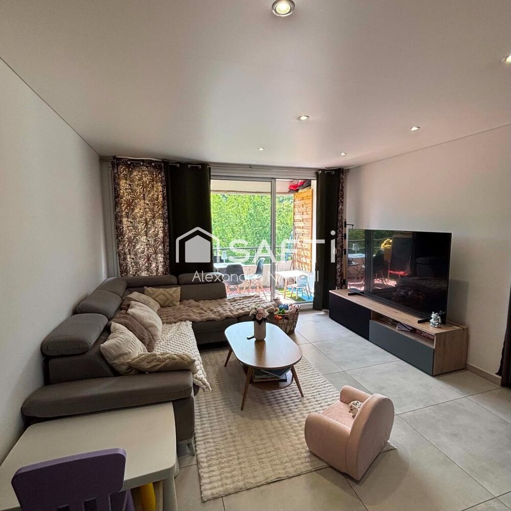 APPARTEMENT PROCHE CENTRE VILLE