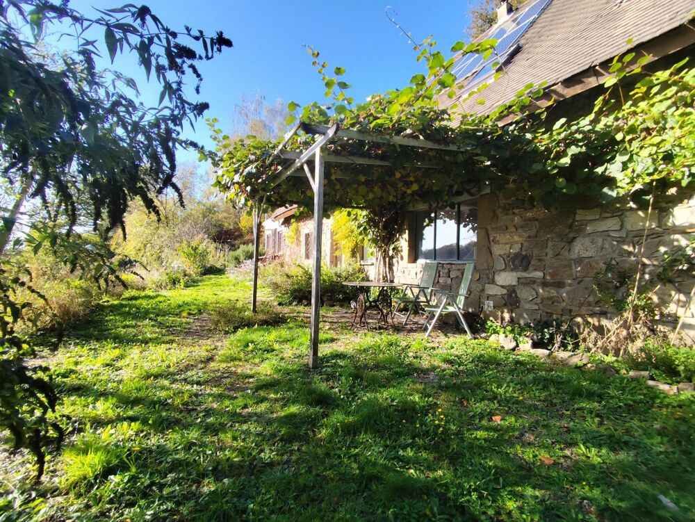 Vente Maison Maison de 250m² - 9 pièces Champs-sur-tarentaine-marchal