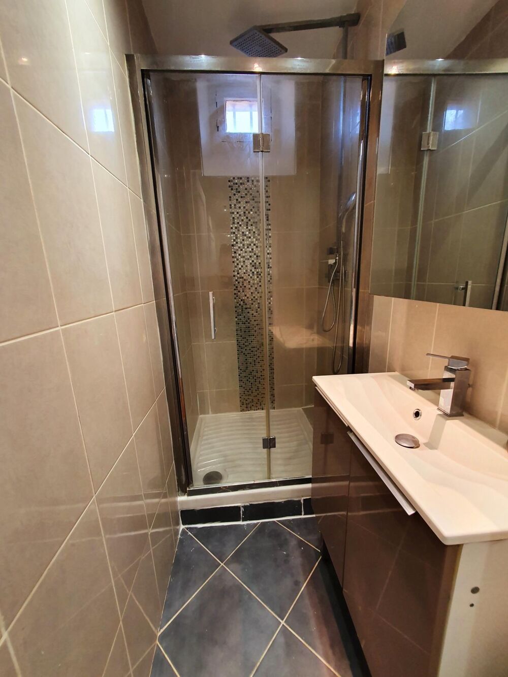 Location Appartement Appartement de 2 pièces à Clichy Clichy