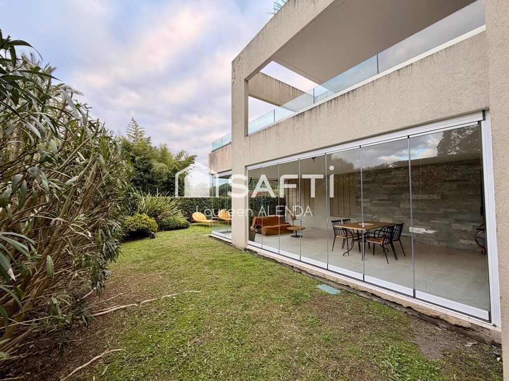 � vendre  Appartement Saint-Rapha�l (83700)