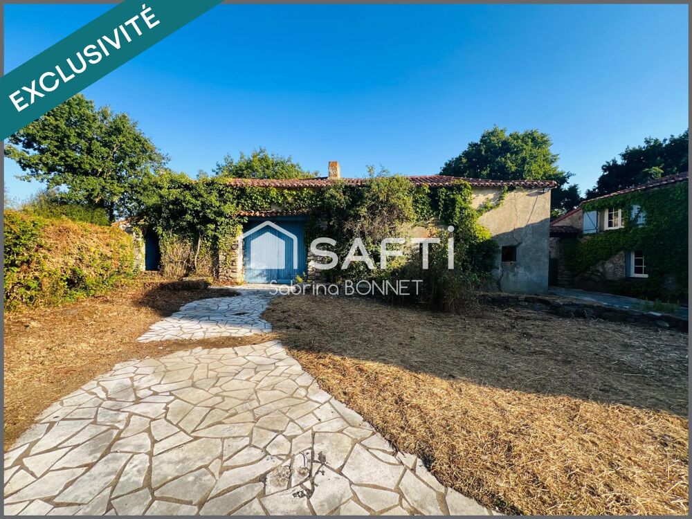 Vente Maison Maison en pierre à rénover, une dépendance de 200 m², un pigeonnier. Bellevigny