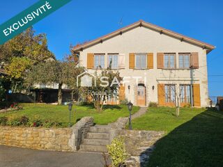  Maison  vendre 5 pices 230 m