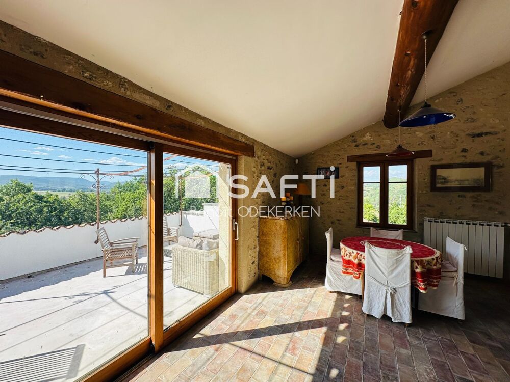 Vente Maison Vue panoramique et 5 chambres à Dauphin Dauphin