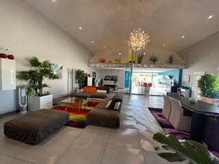  Maison  vendre 4 pices 251 m