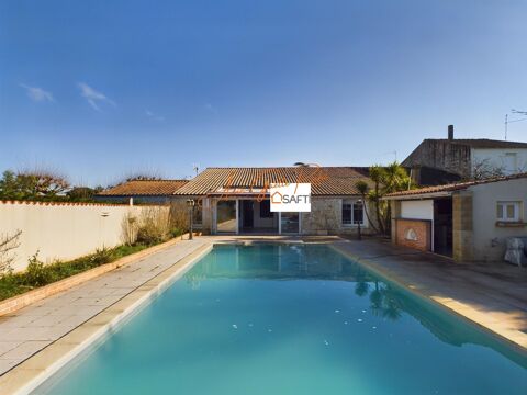   maison Spacieuse avec piscine, Parfaite pour la Famille ou les Vacances ! Maison - 6 pice(s) - 184 m