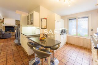  Maison � vendre 7 pi�ces 180 m�