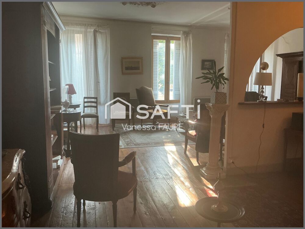 Vente Appartement BORDEAUX HYPER-CENTRE (Rue Vital Carles) – Appartement de 72 m² avec séjour de 50 m² à rénover Bordeaux
