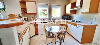  Maison � vendre 15 + pi�ces 355 m�