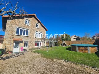  Maison � vendre 9 pi�ces 234 m�