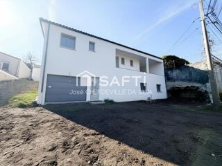  Maison 8 pièces 242 m² Chateaugay