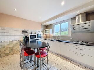  Maison � vendre 8 pi�ces 210 m�