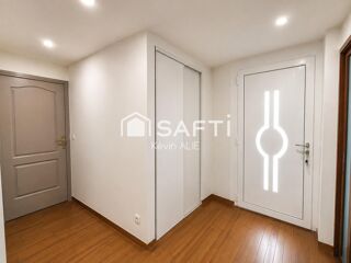  Maison à vendre 10 pièces 220 m²