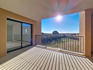 Vente Appartement À Sérignan, un agréable T3 neuf avec terrasse et stationnement dans une résidence à taille humaine. Serignan